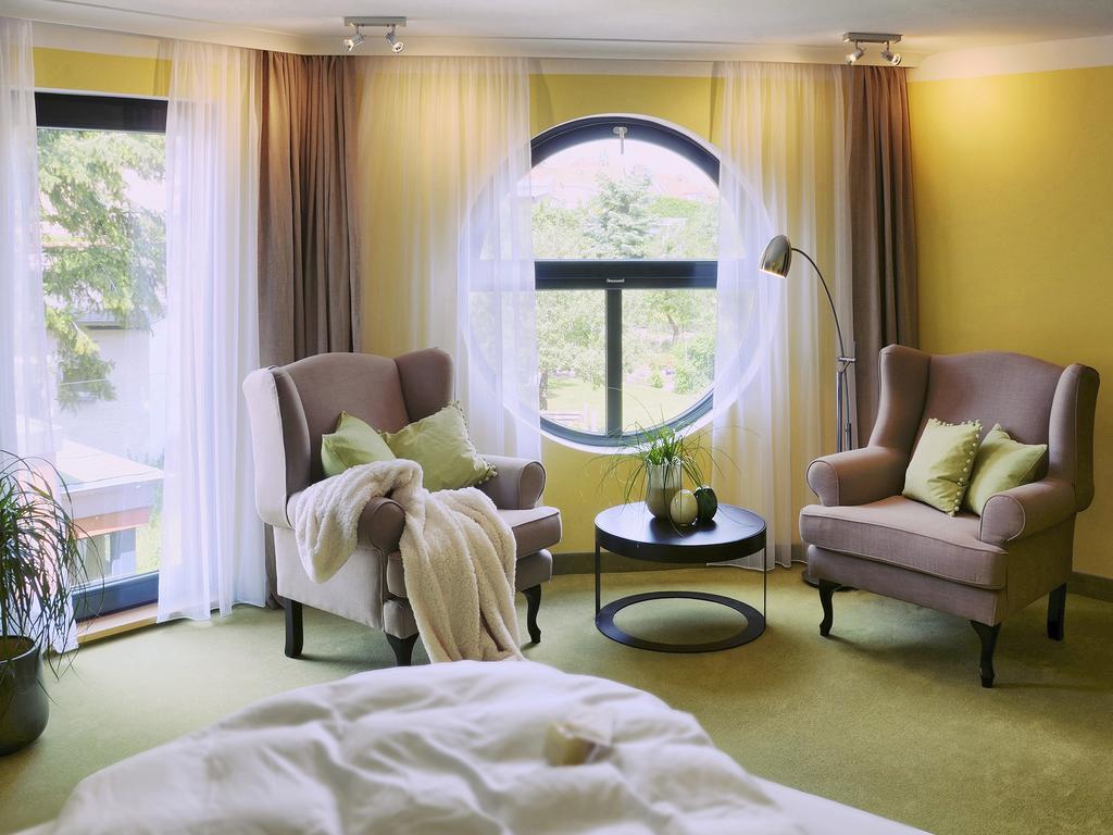 Rosendomizil Hotel Malchow  Exterior photo
